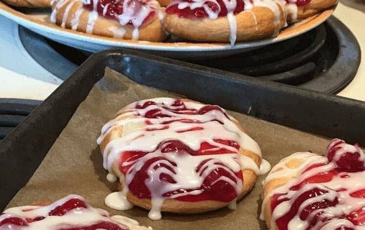 KETO CHERRY DANISH RECIPE – Keto Beginners